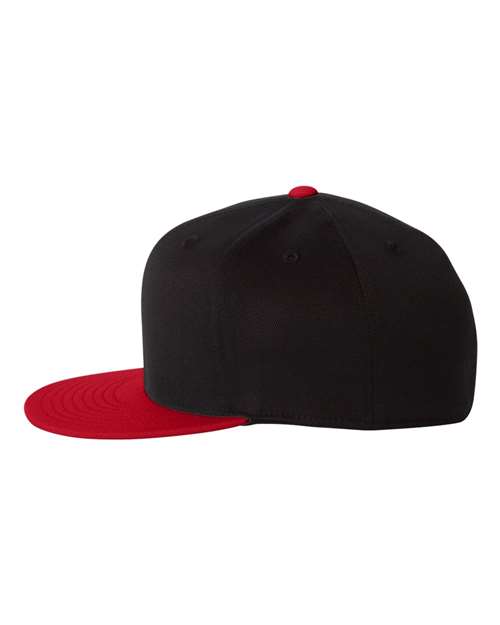 FLEXFIT FLAT BILL CAP